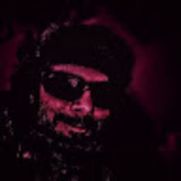 Meet your Posher, J - Picture 1 of 1